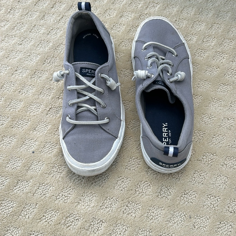 Memory foam, slip on canvas loafers